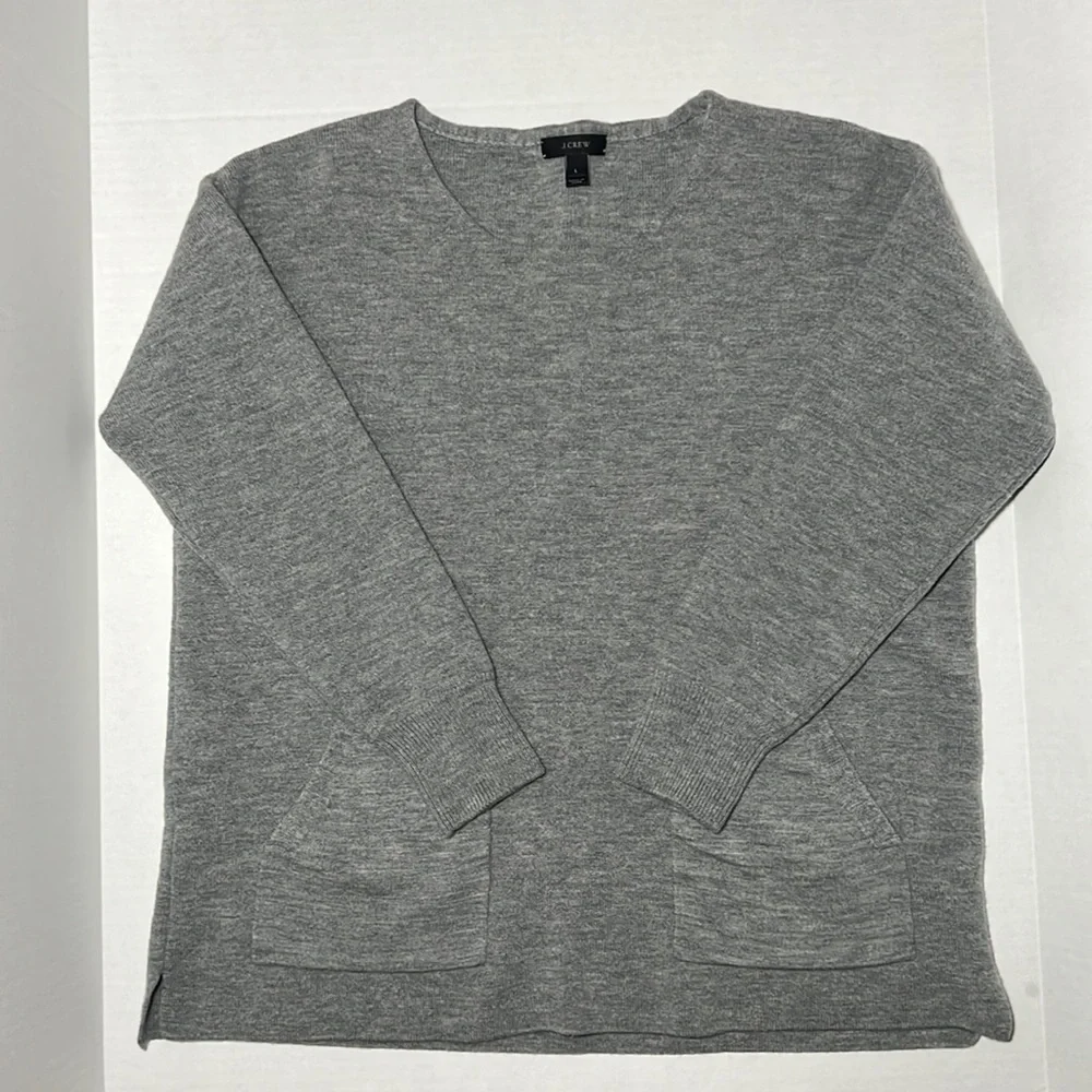 J.Crew Women's Charcoal Grey Long Sleeve 100% Merino Wool Sweater Warm L